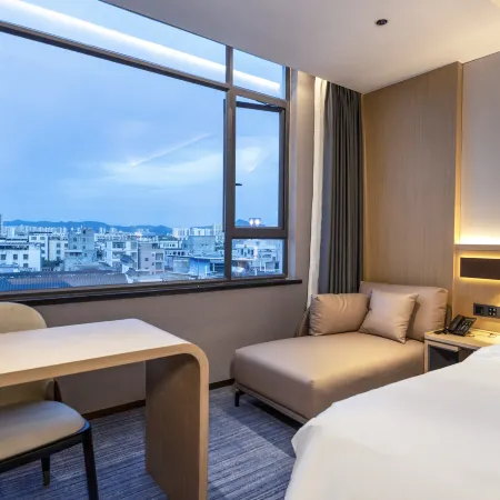 Riverside Golden Hotel