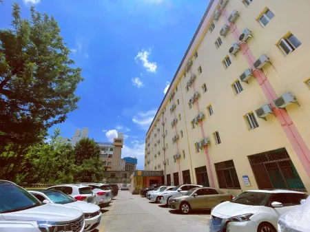 7 Days Hotel (Kunming Vientiane City Dongjiao Road Subway Station)