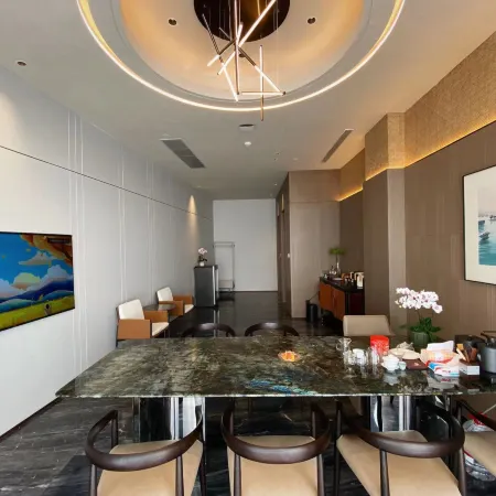 Rizhao Azure Holiday Hotel