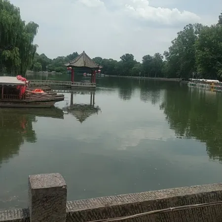Yeshui Hotel