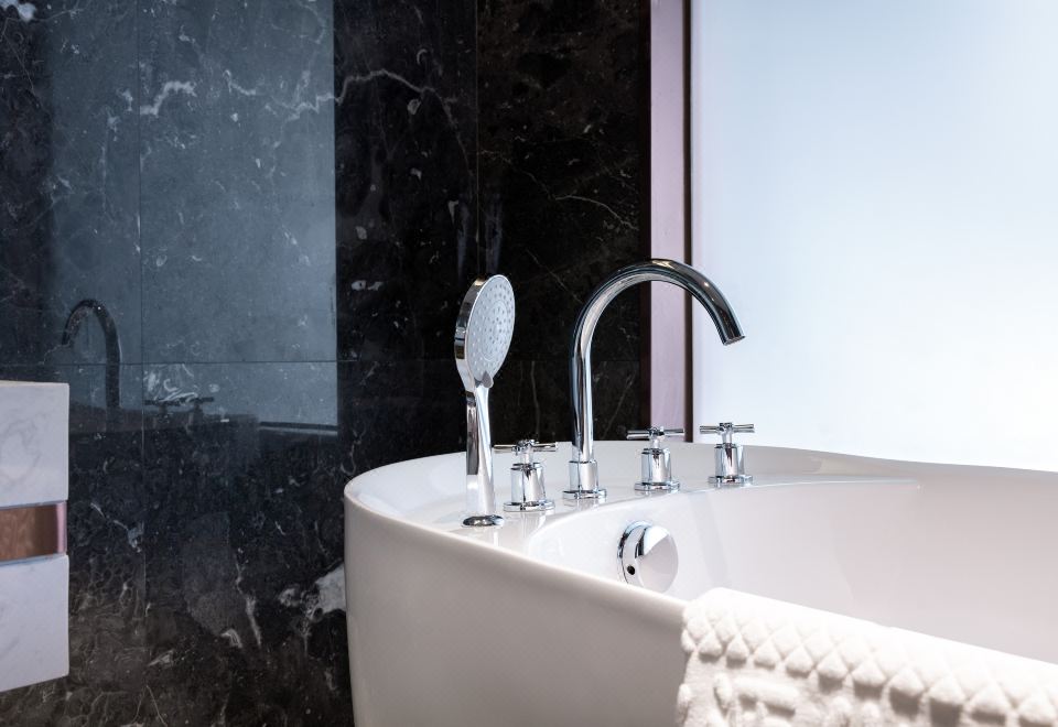 Yiling Hotel Yichang Over view