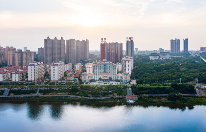 Dongzheng Lanwan International Hotel