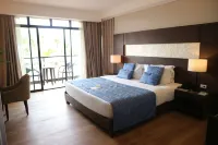 San Antonio Resort Hotels near RBC