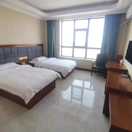 Longyun Hotel