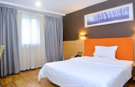 西曼酒店（高安鵬泰百貨店）