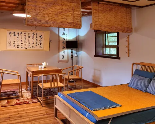 Green Valley Hotels in Dayu