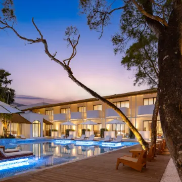 Luxury Wave‘s Home