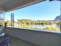 Yunqi Danxia Riverside Vacation Apartment (Danxiashan Scenic Area)