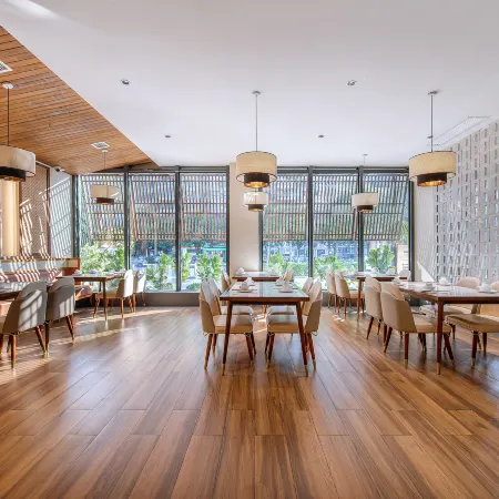 Yeste International Hotel (Baise Wanjingcheng)