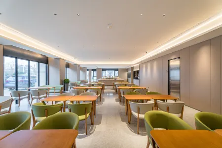 JI Hotel (Huaian Baolong Commercial Street)