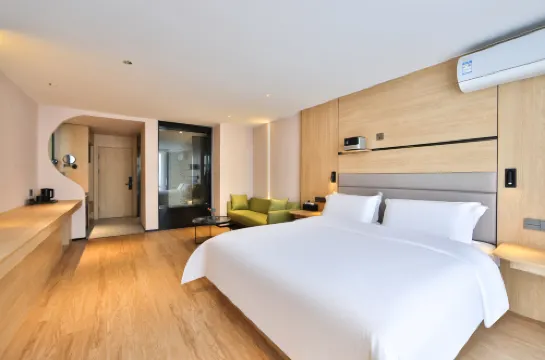 Cooing Sound hotel