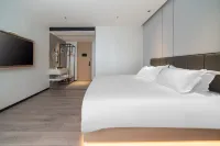 Huaji Hotel (Foshan Jinshazhou Jinbo Tiandi Shabei Subway Station) - E-sport