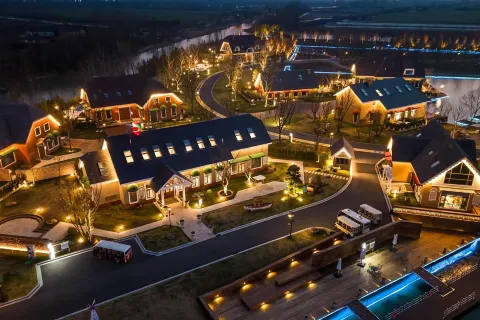 Lake Roli Resort