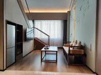 Weifeng Hotel (Xuchang Caowei Ancient City Fat Donglai Times Square Branch)