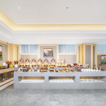 Vienna Hotel (Yantai Qixia Moushi Manor)