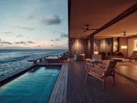 Patina Maldives, Fari Islands Hotels in Helengili