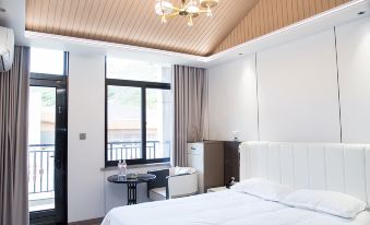Jiulin Jingshe Homestay (Dongxia Beach Scenic Area Branch)