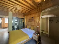 Wangxi Homestay (Youbu Ancient Town)