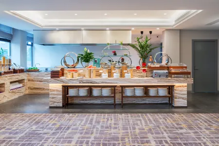 HONG LOU CHANG JIAN HOTLE Отели рядом с достопримечательностью «Chongqing Zoo»