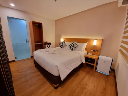 Alvea Hotel
