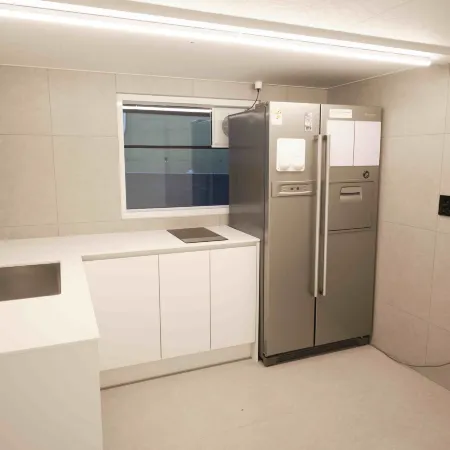 Canvas Hostel