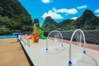 SYYF Gallery Courtyard Hotel(Yangshuo Ten-Mile Gallery‌ Yulong River‌) - Water Park