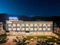 Wanningmu Seaside Hotel Hotels near Shenzhou Peninsula Lighthouse