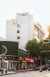 IU Hotel（4.0Ashishiquan Ancient Street Sakura Midfield Store)