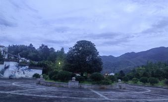 Half acre Fangtang Homestay