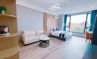 Lanting Business Hotel