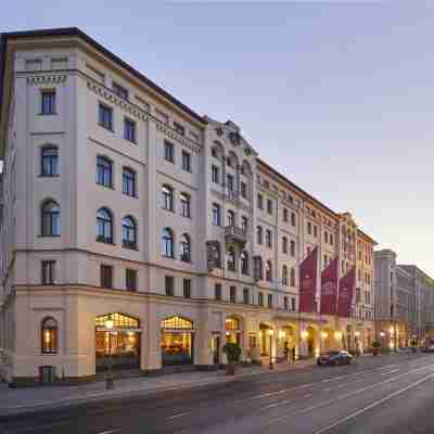 Hotel Vier Jahreszeiten Kempinski Munich Hotel Exterior