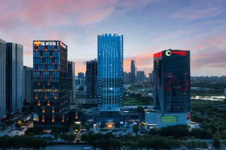 JI Hotel (Shunde OCT Harbour PLUS) Отели рядом с достопримечательностью «Shunde District Committee Party School»