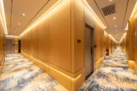 Yuebo Cinema Hotel (Nanchang Tengwang Pavilion Bayi Square Branch) - Khách sạn giá rẻ