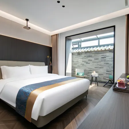Boyun Cottage · Modern Aesthetics · Designer Vacation Courtyard