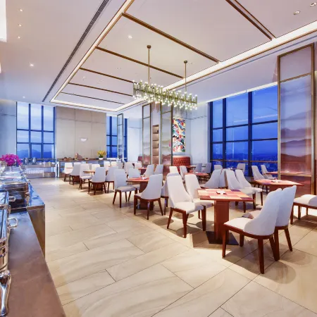Vienna International Hotel (Dongxing Port)