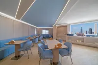欣頤飯店（衢州水亭門國金中心店）
