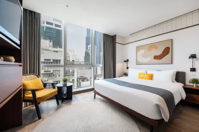 Dash Living on Queen’s Hotels near Ladder St
