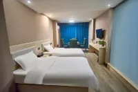 Licheng Jialijing Hotel Hotels in Yucheng