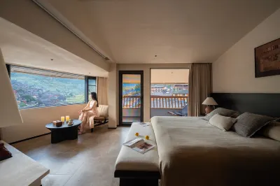 Suyan·Lishang Art Gallery B&B (Xijiang Thousand-Household Miao Village Viewing Platform Branch)