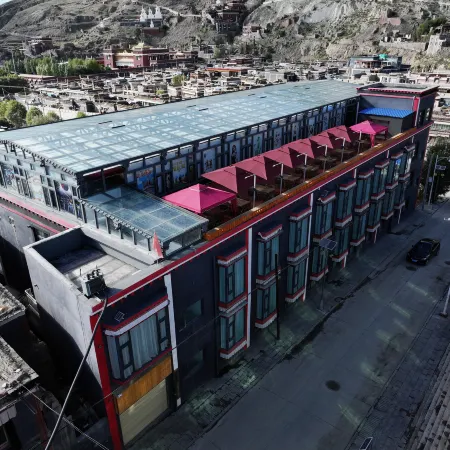Luowa Hotel