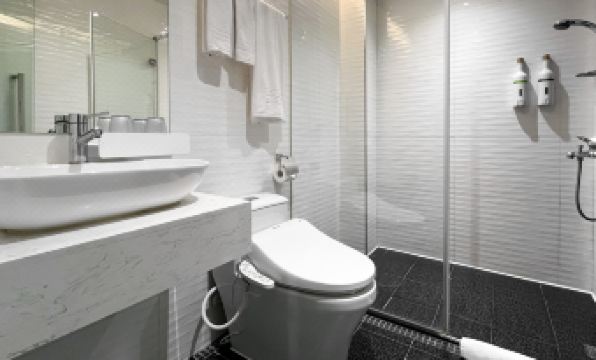 Holiday Garden Hotel SKM Park