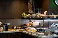 Divina Luxury Hotel