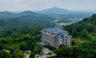 HOTEL MULAN TOWNSCAPE WUHAN