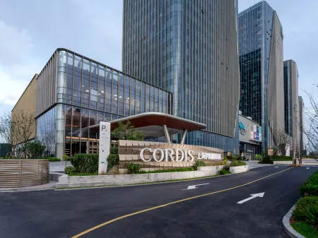 Cordis Shanghai Seaworld Отели рядом с достопримечательностью «Shanghai Electric Power Technology and Management College»