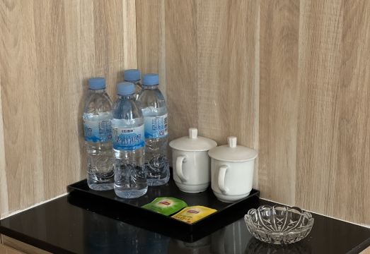 우란차부 잉산 호텔 (지닝 남역) 이미지