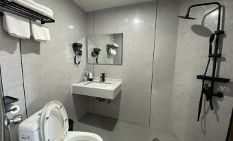 Yunfu Xucheng Hotel