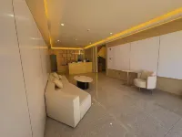 Baiyu Linqi Hot Spring Hotel