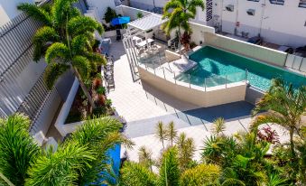 M1 Resort