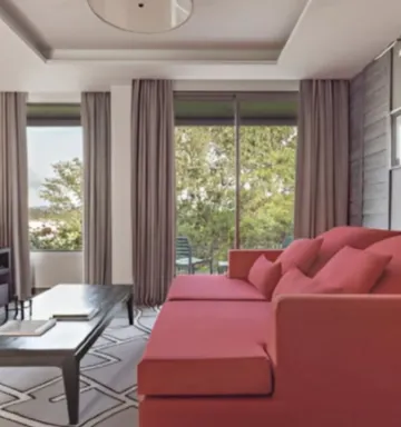 ห้องสวีทเตียงแฝดพร้อมวิวเขตร้อน