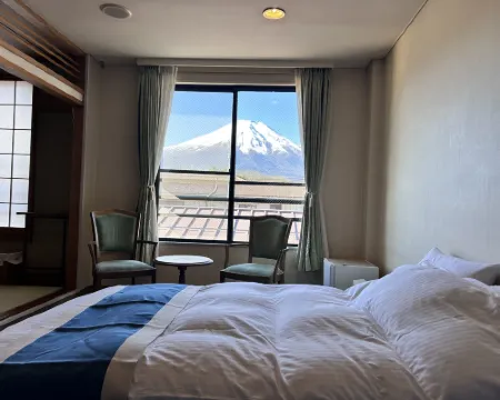 SHOSHU HOTEL Hotels in Yamanakako